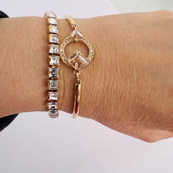 Vintage Swarovski Geometric Bangle Bracelet - Picture 7 of 9